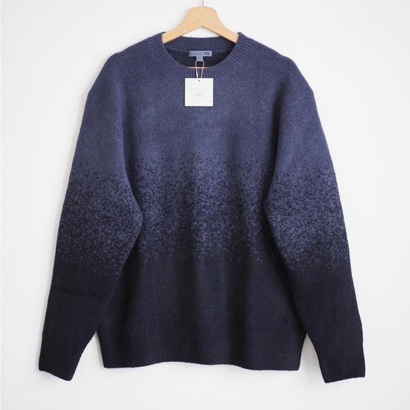 JW Anderson Souffle Yarn Gray Gradient Uniqlo Crew Neck Sweater